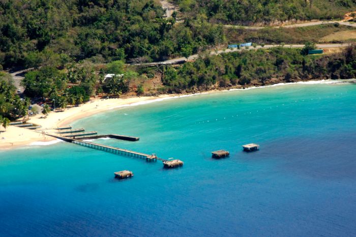 Aguadilla puerto crashboat cosas sandy playas